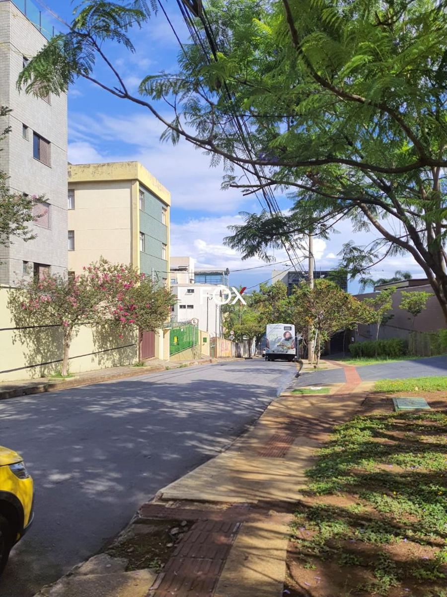 Cobertura, Estoril, 2 Quartos, 2 Vagas, 1 Suíte