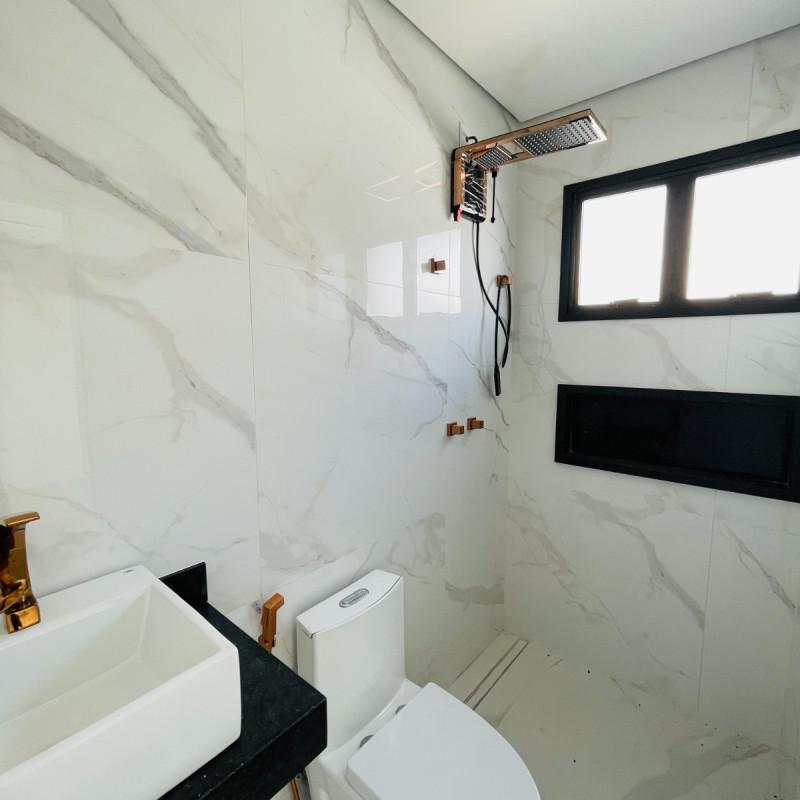 Casa, Trevo, 4 Quartos, 4 Vagas, 3 Suítes
