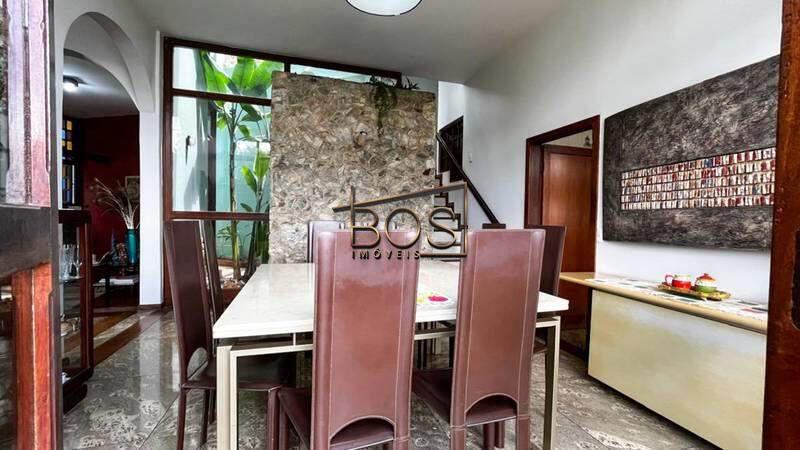 Casa, São Lucas, 4 Quartos, 5 Vagas, 4 Suítes