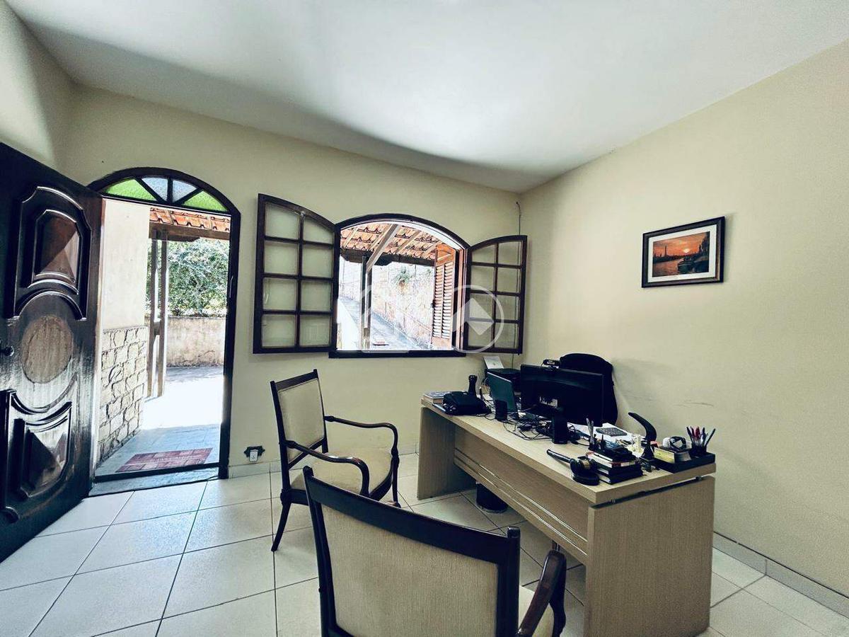 Casa, Estrela do Oriente, 5 Quartos, 10 Vagas, 1 Suíte