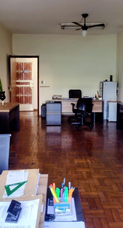 Sala, Barro Preto, 0 Quarto, 0 Vaga