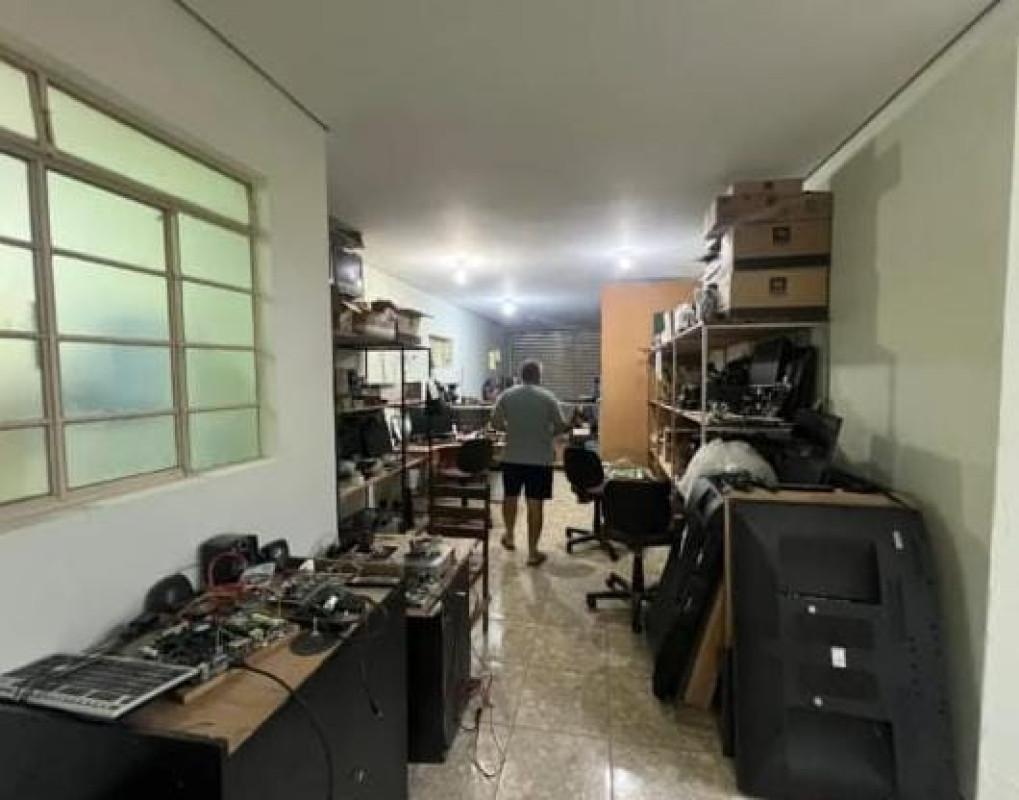 Casa, Santa Helena, 3 Quartos, 5 Vagas, 1 Suíte