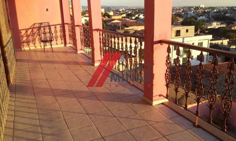 Casa, Santa Mônica, 5 Quartos, 6 Vagas, 2 Suítes