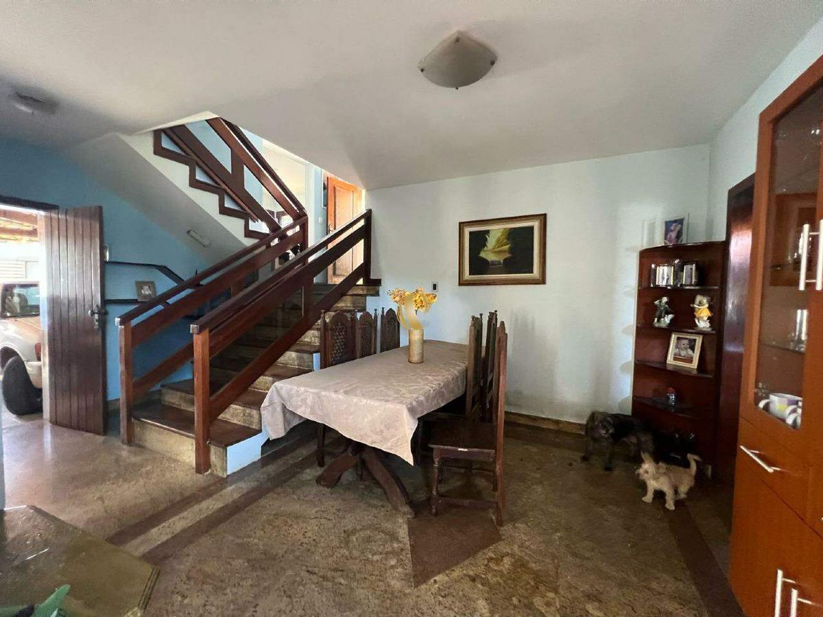 Casa, Vila Brasil, 5 Quartos, 2 Vagas, 1 Suíte