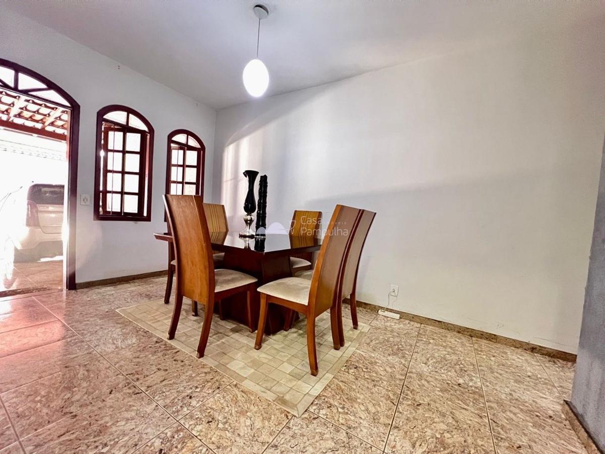 Casa, Santa Mônica, 3 Quartos, 2 Vagas, 1 Suíte