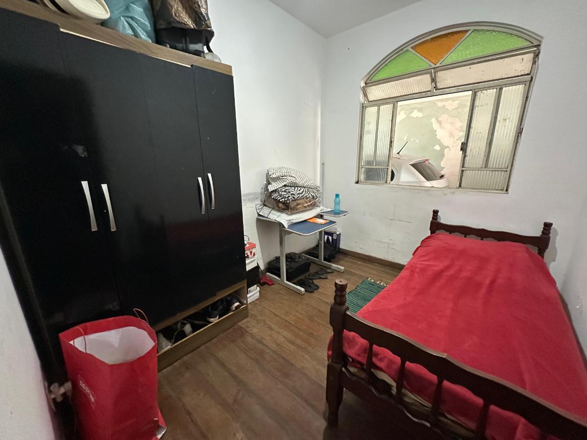 Casa, Santa Rosa, 4 Quartos, 8 Vagas, 2 Suítes