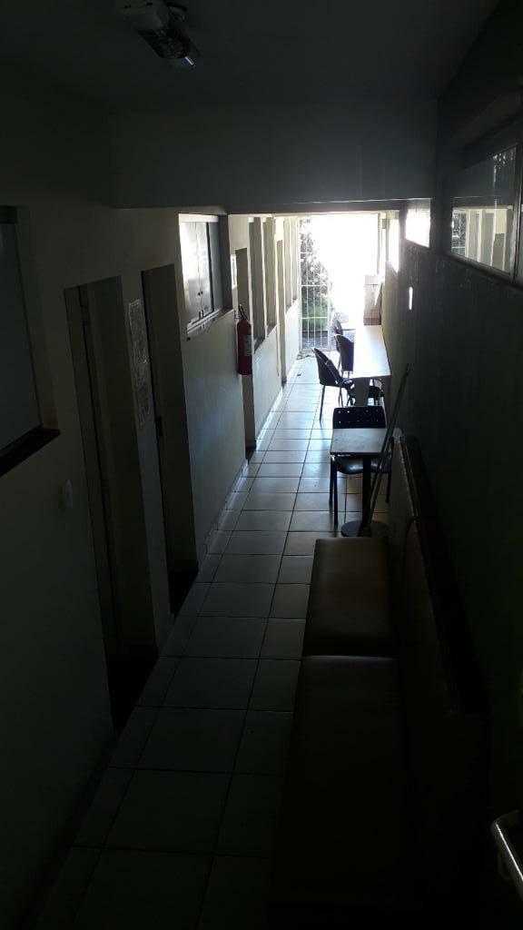 Prédio, Cabral, 0 Quarto, 0 Vaga