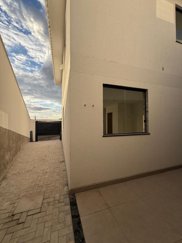 Casa, Masterville, 3 Quartos, 2 Vagas, 1 Suíte