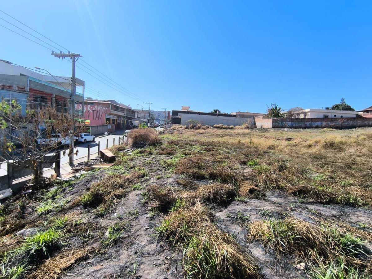 Lote, Pedra Azul, 0 Quarto, 0 Vaga