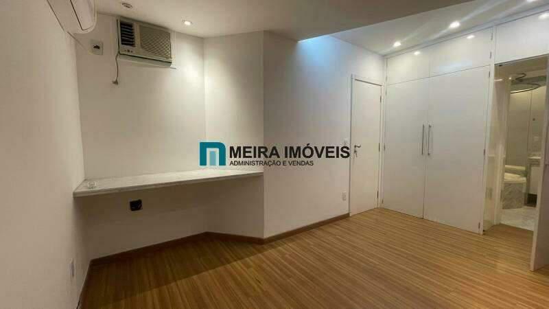 Cobertura, Funcionários, 3 Quartos, 2 Vagas, 1 Suíte