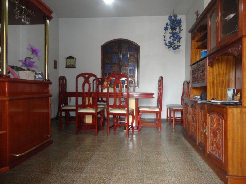 Casa, Novo Glória, 4 Quartos, 3 Vagas, 1 Suíte