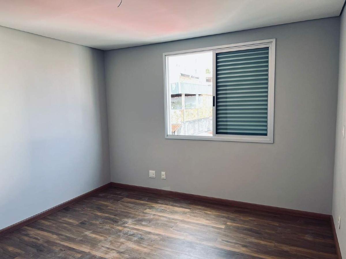 Cobertura, Santa Cruz, 4 Quartos, 2 Vagas, 2 Suítes