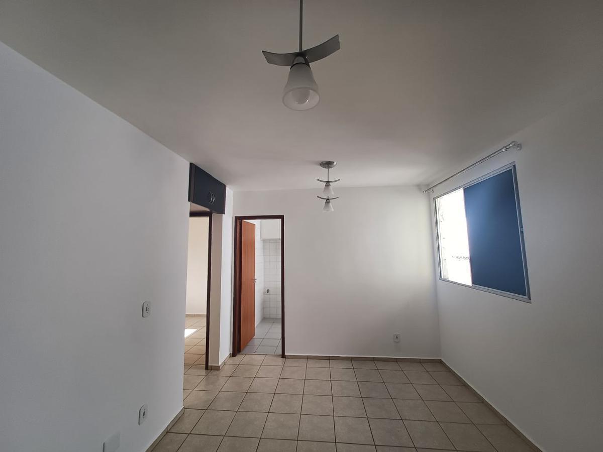 Apartamento, Santa Cruz, 2 Quartos, 1 Vaga