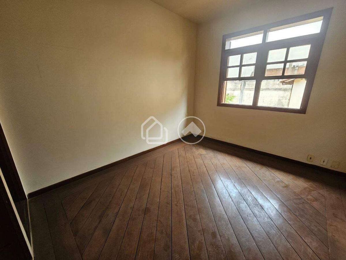 Casa, Santa Teresa, 8 Quartos, 6 Vagas, 2 Suítes