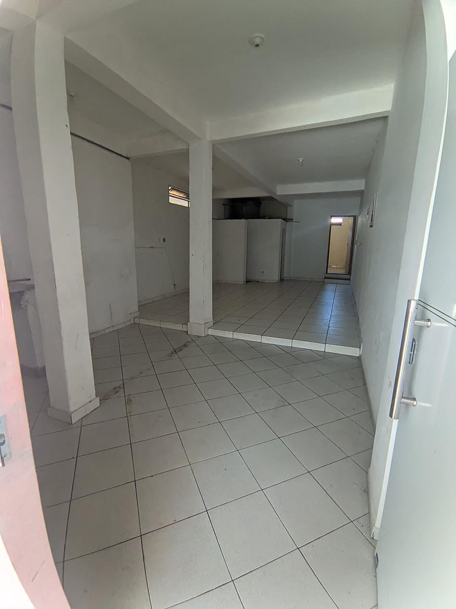 Andar, Sílvio Pereira, 0 Quarto, 0 Vaga