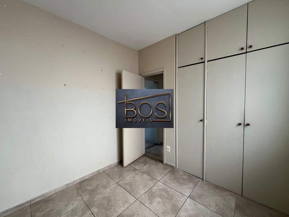 Apartamento, Sagrada Família, 2 Quartos, 1 Vaga