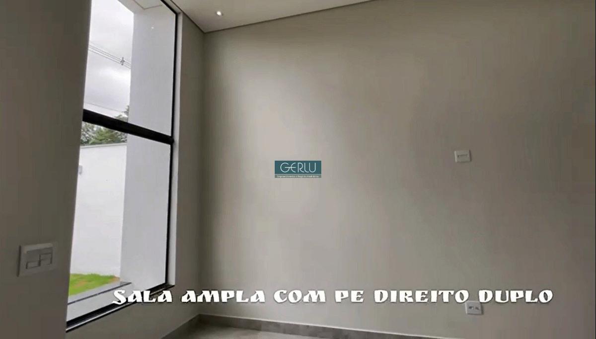 Casa em Condomínio, São Sebastião, 3 Quartos, 2 Vagas, 1 Suíte