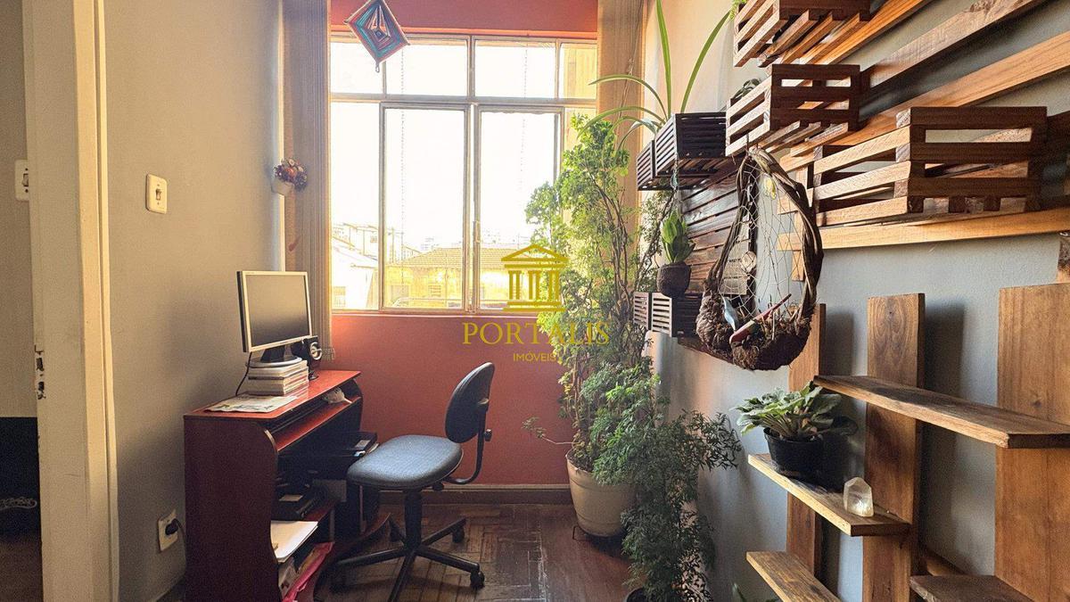 Apartamento, Centro, 3 Quartos, 0 Vaga, 1 Suíte