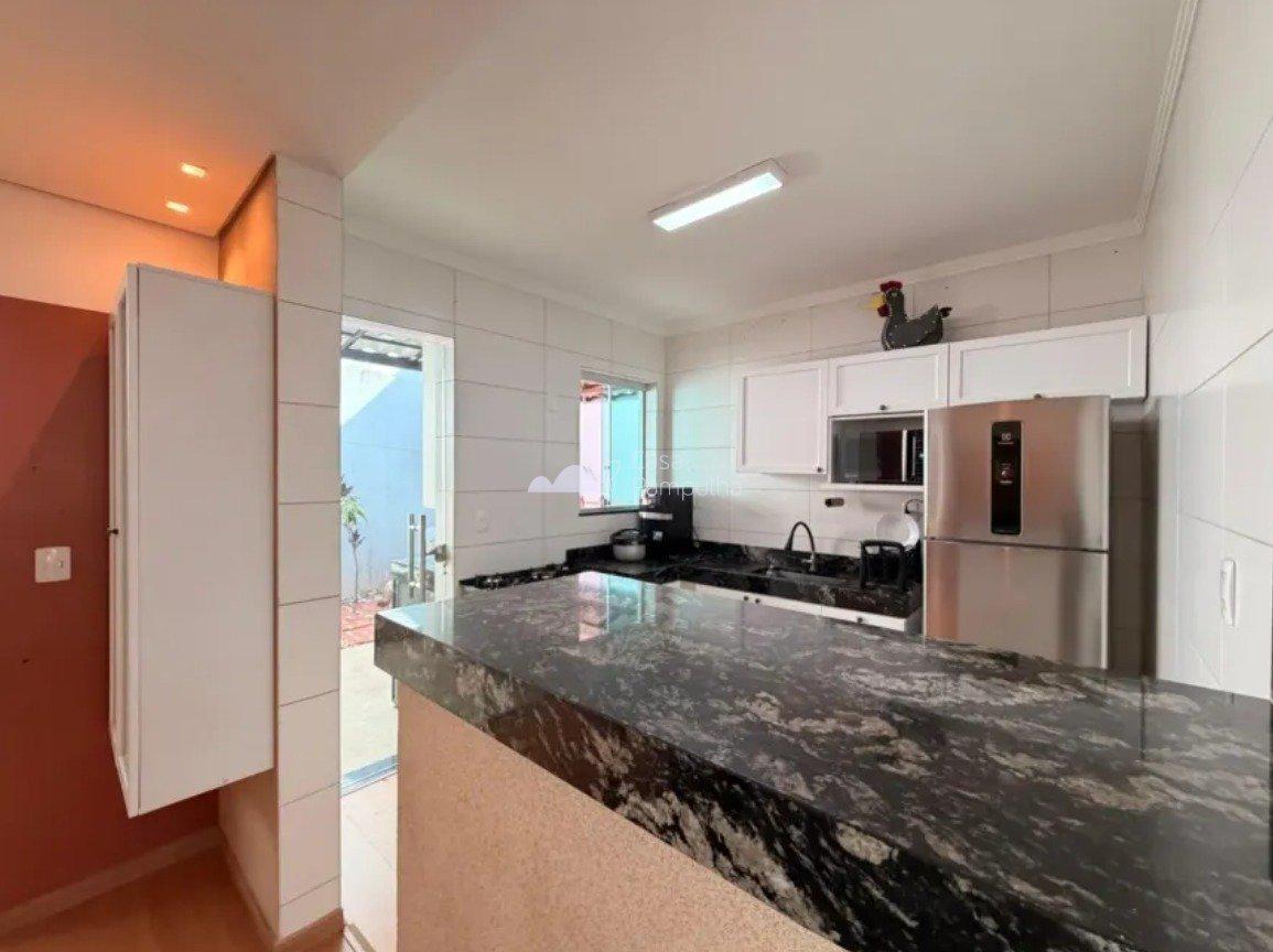 Casa, Santa Amélia, 3 Quartos, 4 Vagas, 1 Suíte