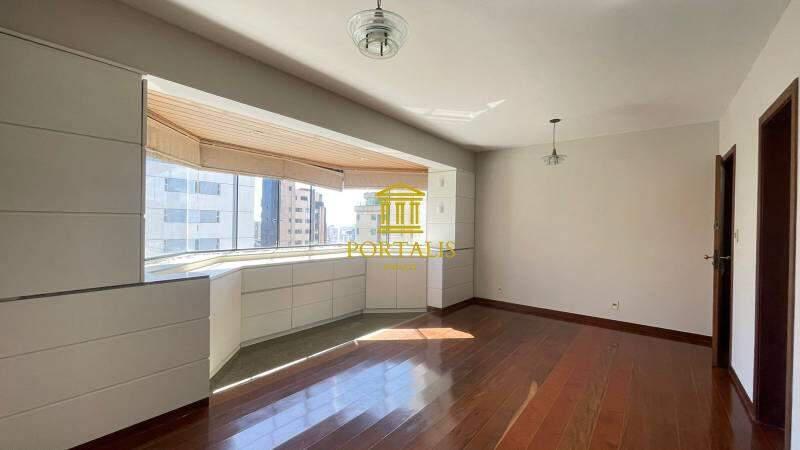 Apartamento, Funcionários, 3 Quartos, 2 Vagas, 1 Suíte
