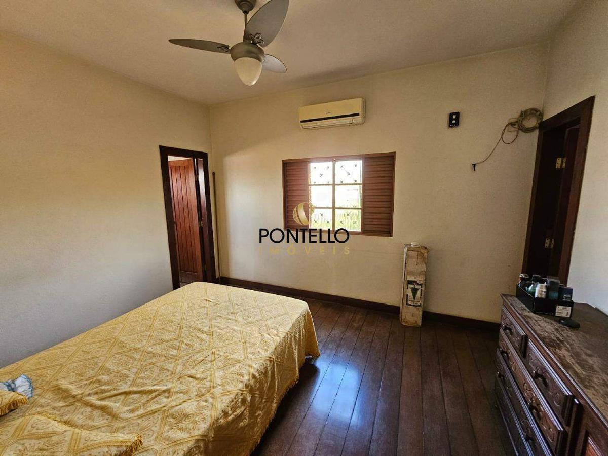 Casa, Boa Vista, 3 Quartos, 5 Vagas, 1 Suíte