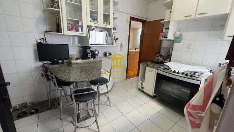 Apartamento, Buritis, 4 Quartos, 2 Vagas, 1 Suíte
