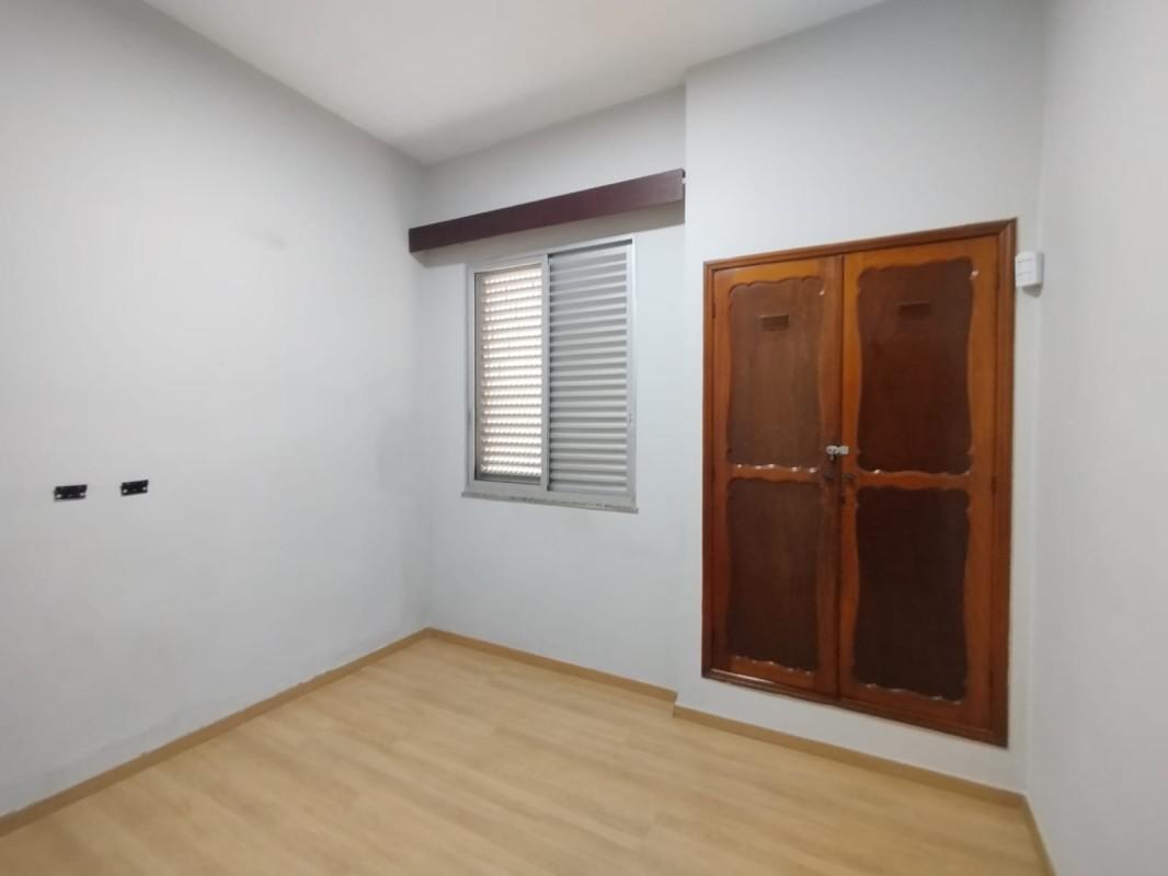 Casa, Carlos Prates, 3 Quartos, 2 Vagas