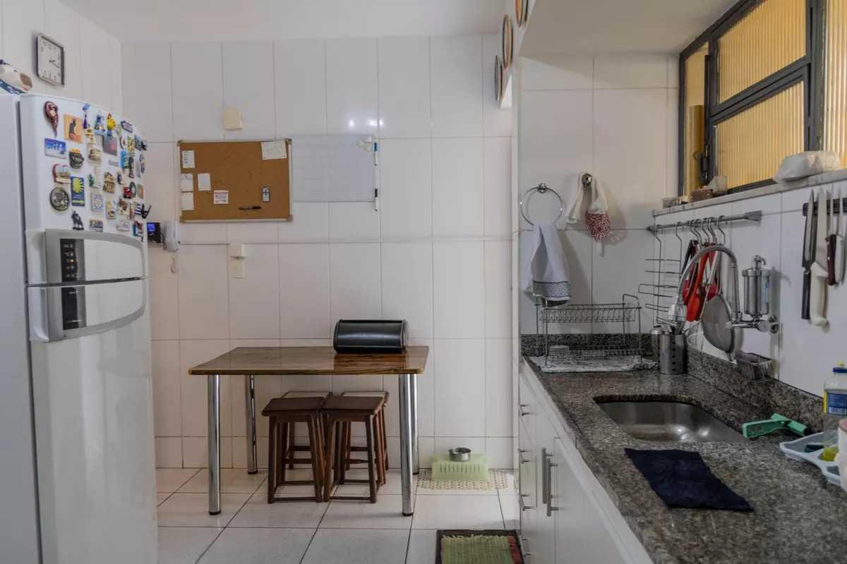 Apartamento, Coração de Jesus, 3 Quartos, 2 Vagas, 1 Suíte