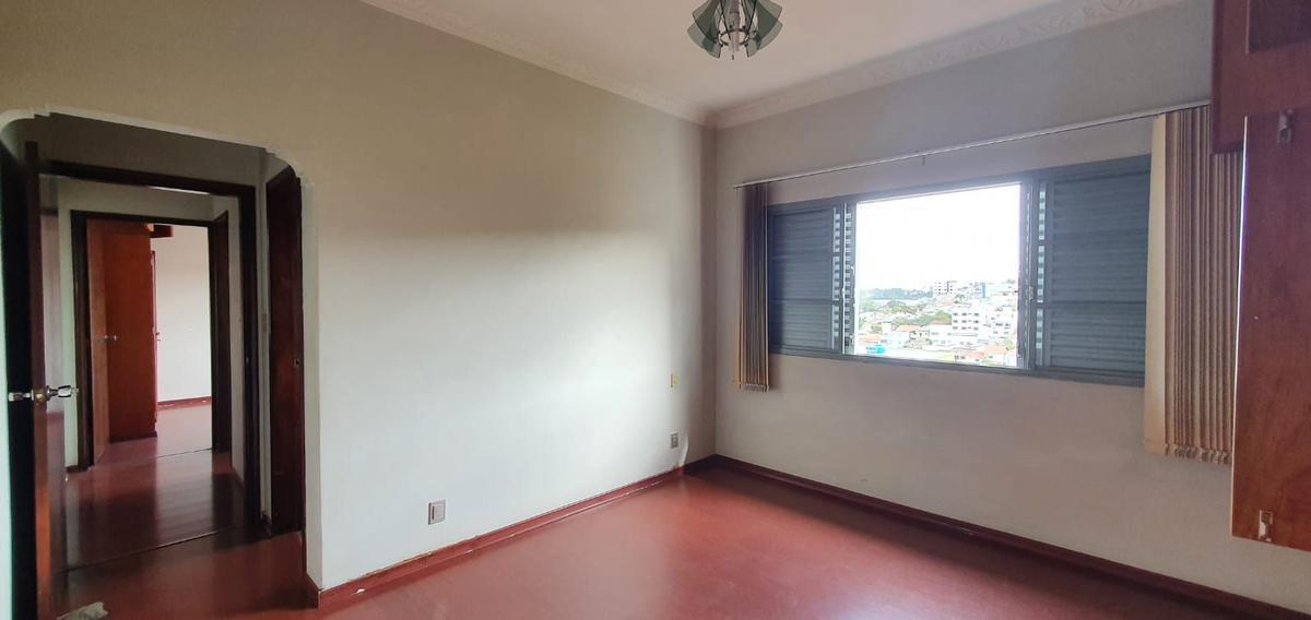 Casa, Bom Pastor, 5 Quartos, 32 Vagas, 1 Suíte