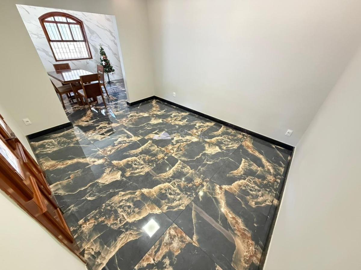 Casa, Itapoã, 5 Quartos, 5 Vagas, 3 Suítes