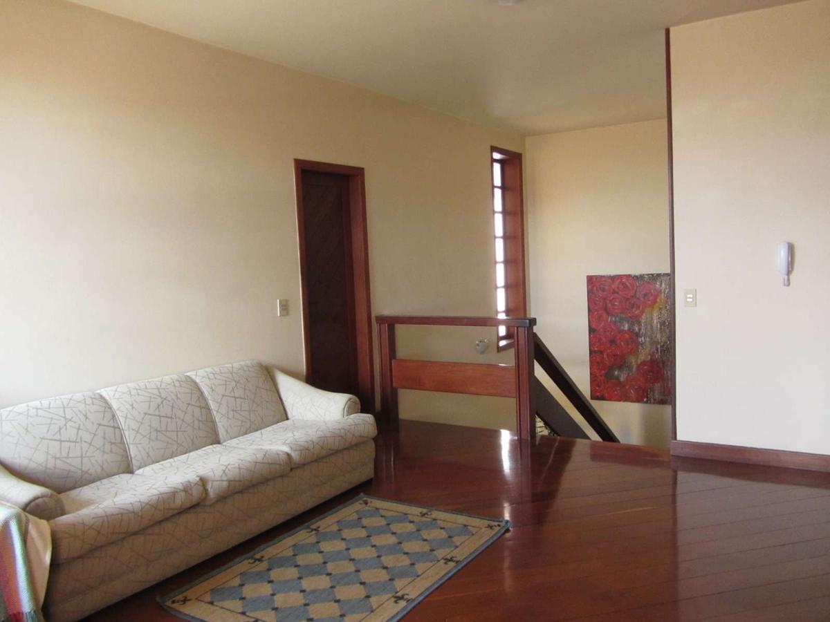 Casa, Alto Caiçaras, 3 Quartos, 3 Vagas, 1 Suíte