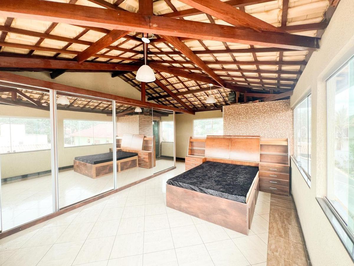 Casa, Trevo, 5 Quartos, 8 Vagas, 1 Suíte