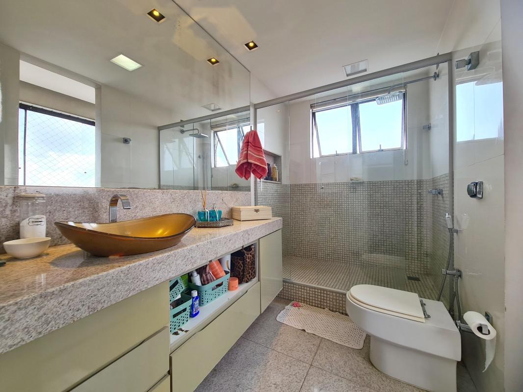 Cobertura, Ouro Preto, 5 Quartos, 4 Vagas, 3 Suítes