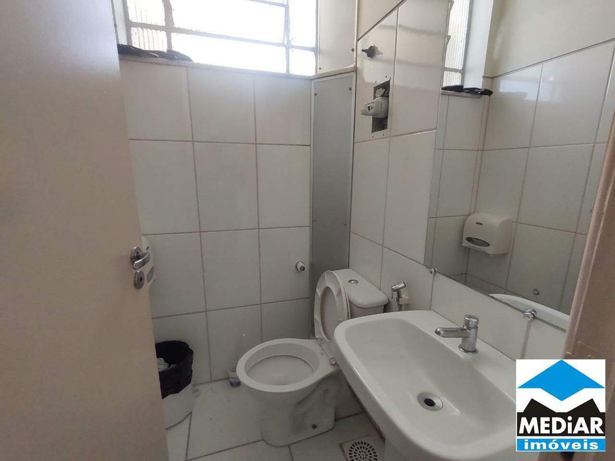 Sala, Centro, 0 Quarto, 0 Vaga