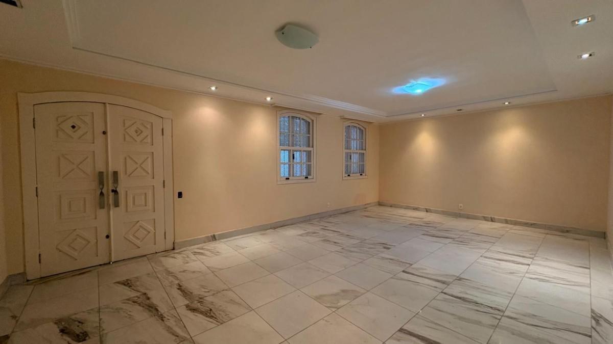 Casa, Vila Paris, 4 Quartos, 4 Vagas, 2 Suítes
