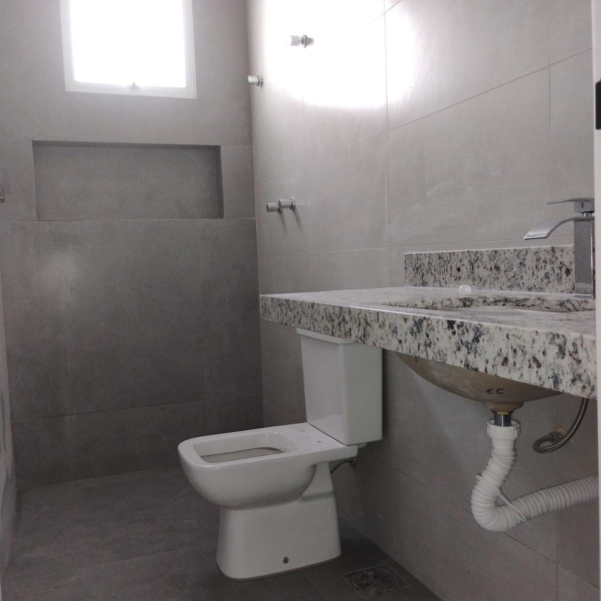 Cobertura, Manacás, 4 Quartos, 2 Vagas, 1 Suíte