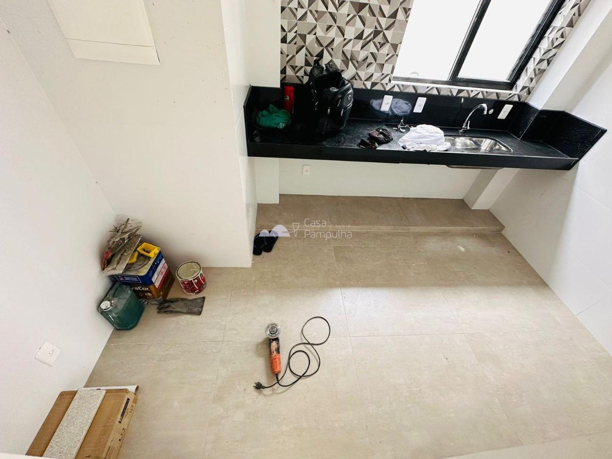 Casa, Planalto, 3 Quartos, 2 Vagas, 1 Suíte