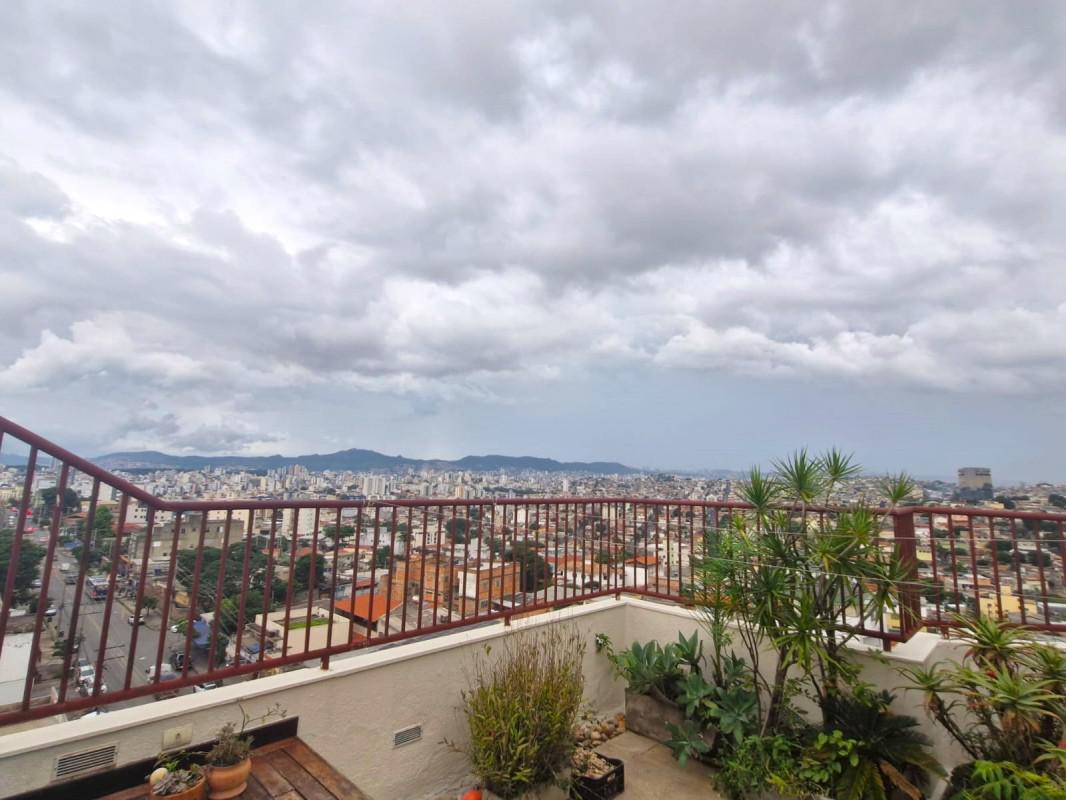 Cobertura, Santa Cruz, 3 Quartos, 2 Vagas, 1 Suíte