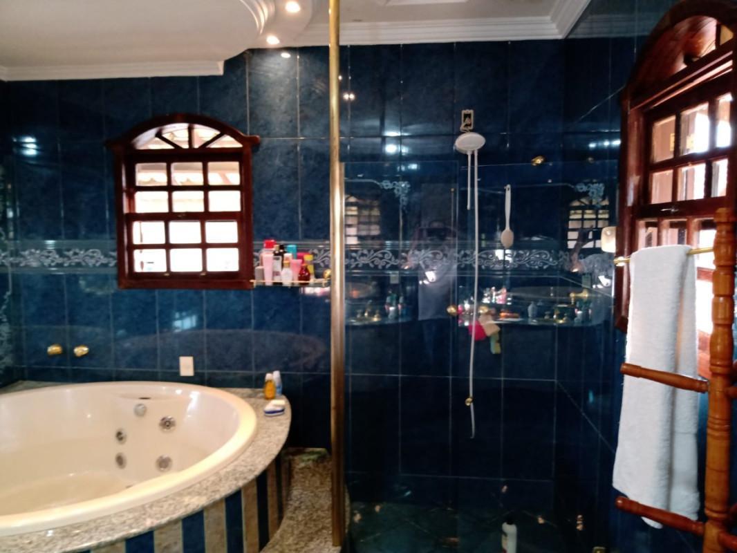 Casa, Fonte Grande, 4 Quartos, 3 Vagas, 1 Suíte