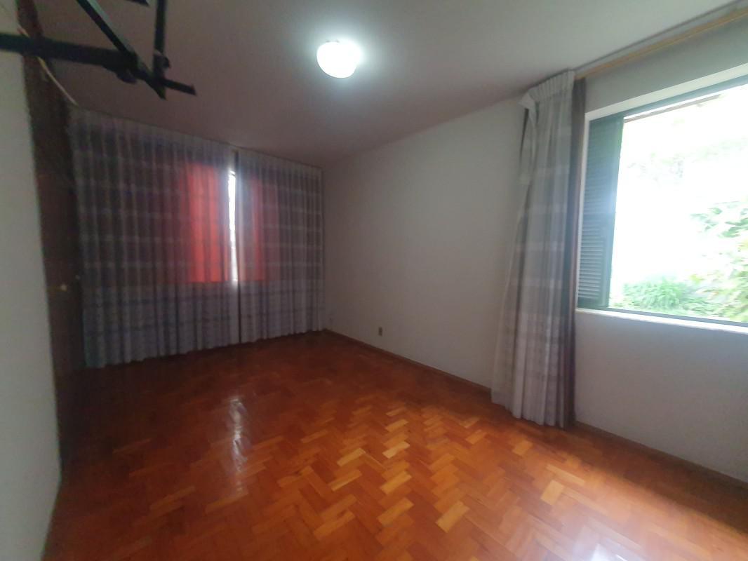 Casa, Nova Suíssa, 4 Quartos, 4 Vagas, 1 Suíte