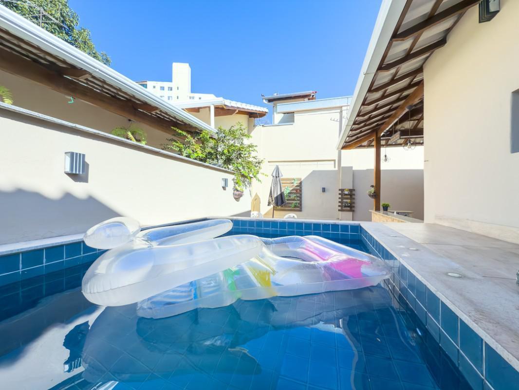 Casa, Renascença, 4 Quartos, 2 Vagas, 1 Suíte