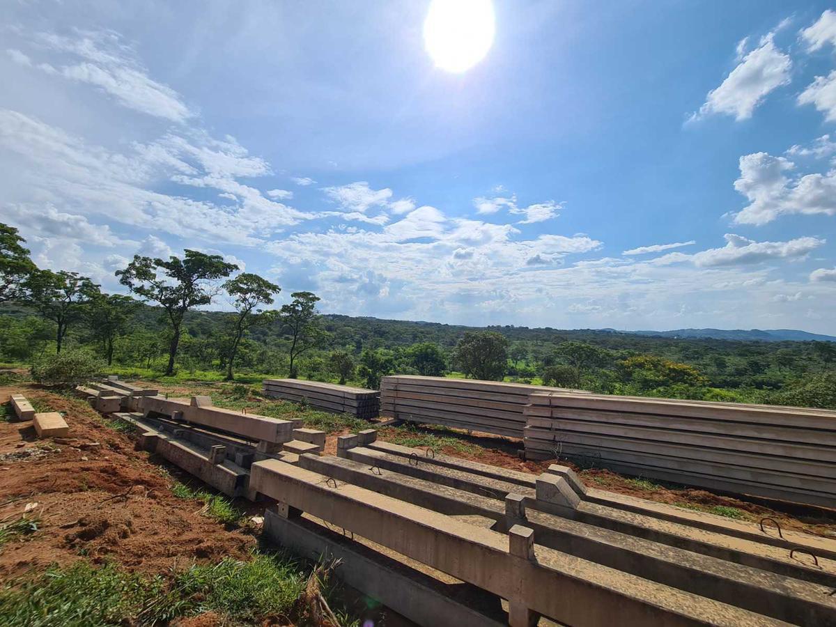Lote, Novo Retiro, 0 Quarto, 0 Vaga