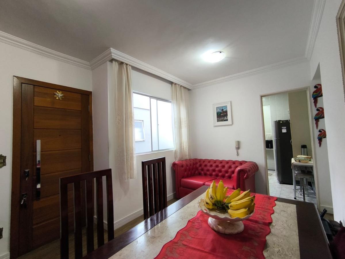 Apartamento, Estoril, 2 Quartos, 1 Vaga