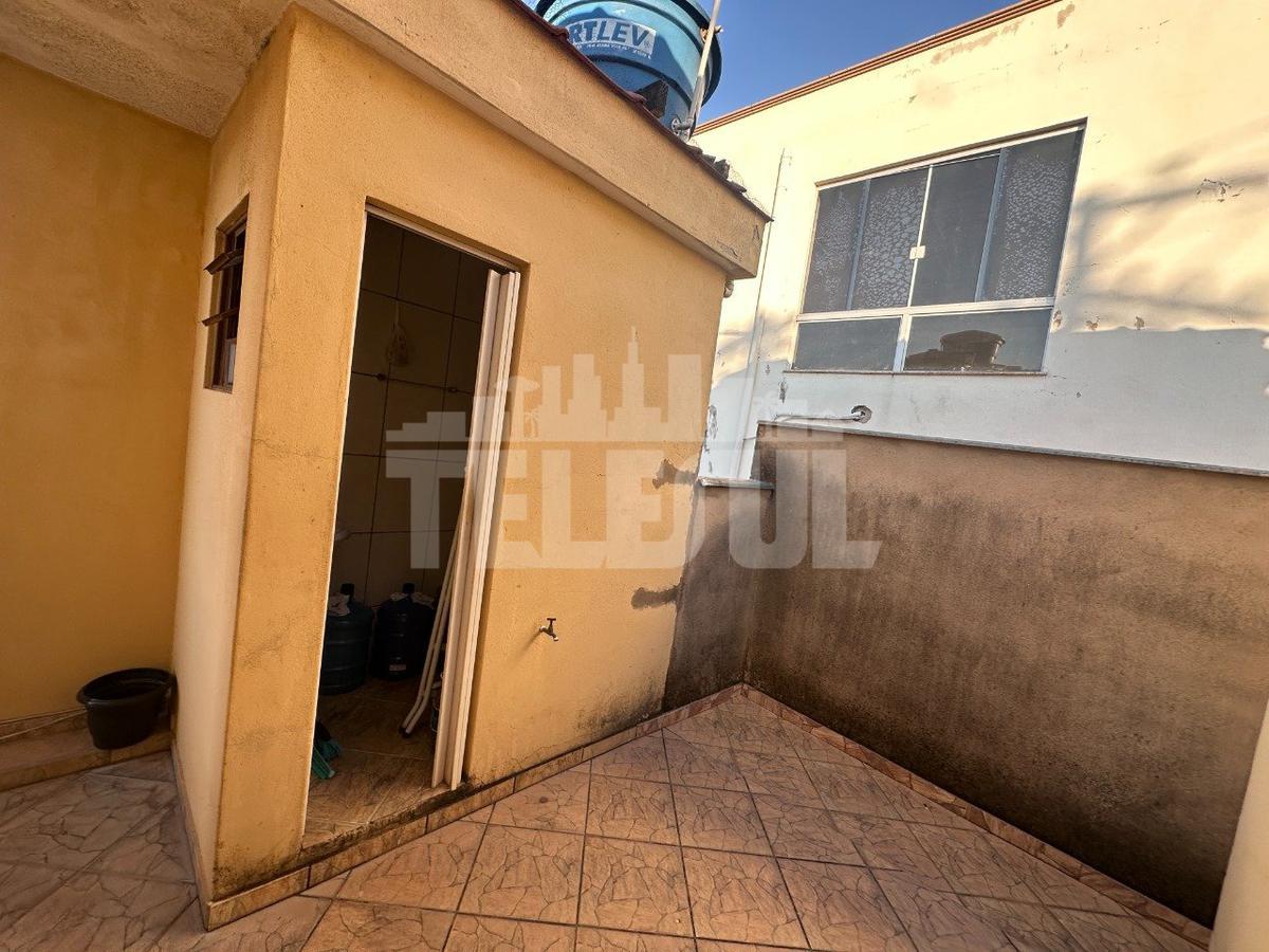 Casa, Centro, 6 Quartos, 2 Vagas