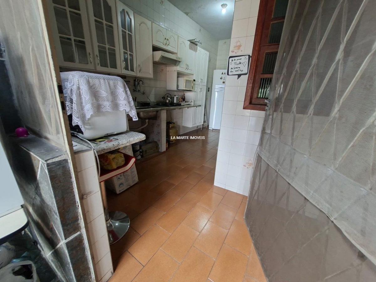 Casa, Amazonas, 3 Quartos, 5 Vagas, 1 Suíte