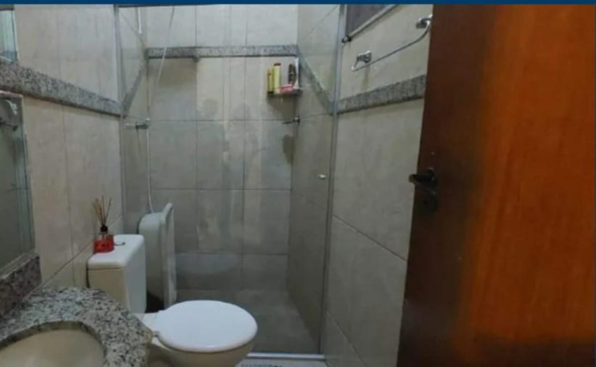 Casa, Santa Cruz Industrial, 3 Quartos, 2 Vagas