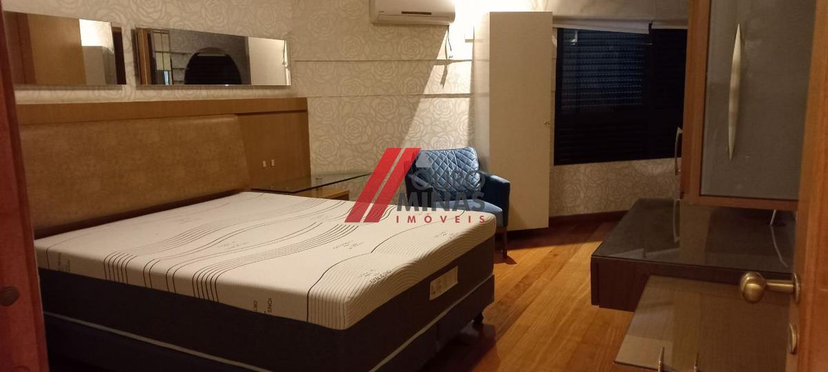 Apartamento, Funcionários, 4 Quartos, 4 Vagas, 2 Suítes