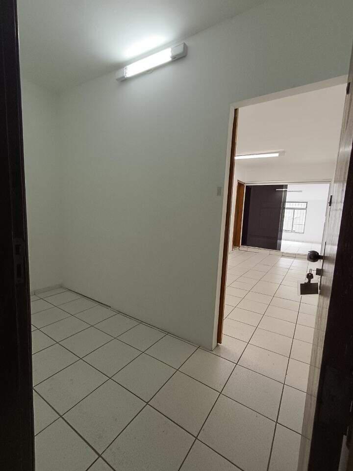 Sala, Barro Preto, 0 Quarto, 0 Vaga