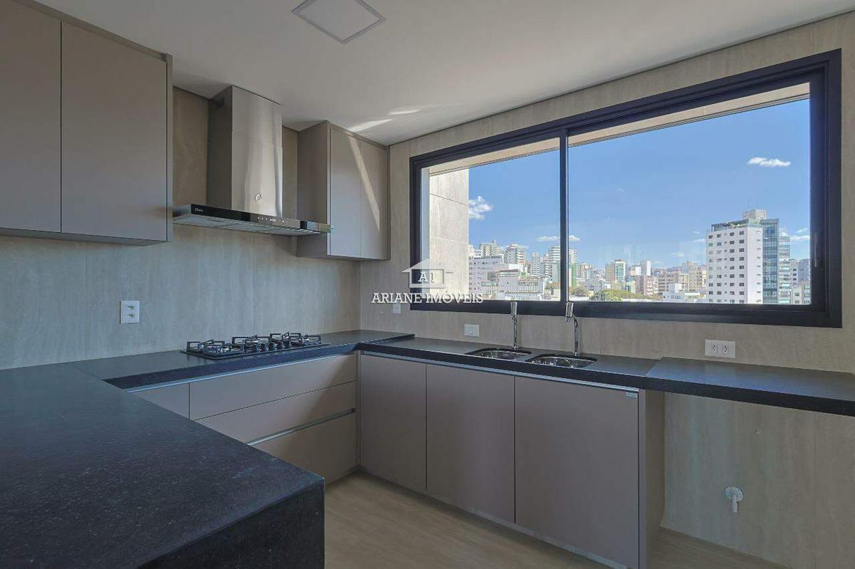 Apartamento, Cruzeiro, 4 Quartos, 3 Vagas, 2 Suítes