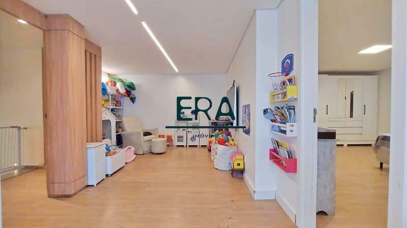 Casa, Comiteco, 5 Quartos, 3 Vagas, 4 Suítes